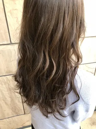 カラー 髪質改善 MAKIのヘアスタイル