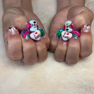 ネイル es nailのネイルデザイン