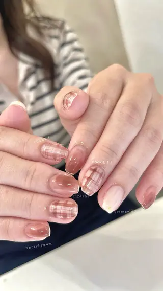 ネイル un.　private nail salon所属・Ún.private nail salonのネイルデザイン