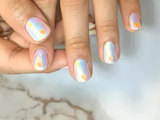 ミディアム ネイリスト シンのネイルデザイン