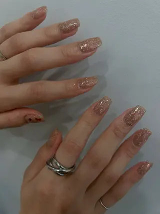 ネイル Shion .のネイルデザイン