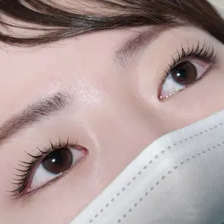 マツエク・マツパ 羽山 宇宙のヘアスタイル
