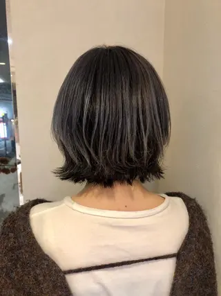 ショート カラー bococa りんのヘアスタイル