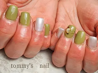 ネイル tommy's nail所属・福岡/若よもぎ蒸し 全身美容が叶うサロンのネイルデザイン