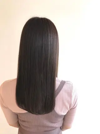 ロング カラー キッズ ネイル マツエク・マツパ アイブロウ 🎗美髪艶髪🫧髪質 改善特化🥇菊地のヘアスタイル