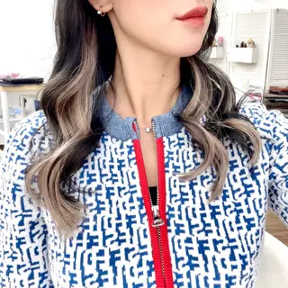 セミロング GLOSS♡ ヤマガミコウジのヘアスタイル