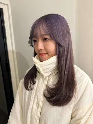 ロング カラー 内沼 恵留菜のヘアスタイル