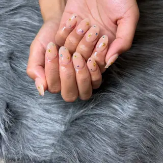 ネイル 𝑗𝑢𝑛𝑛𝑎 𝑛𝑎𝑖𝑙のネイルデザイン
