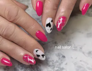 ネイル 吉川市 ネイルサロンLのネイルデザイン