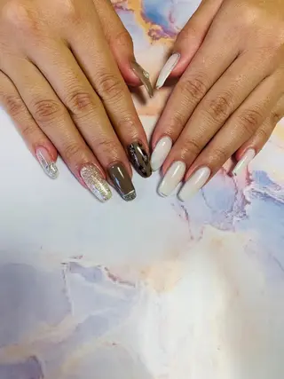 ネイル Feliz所属・Feliz 楽しいネイルサロンのネイルデザイン