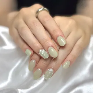 ネイル NAIL atre AYAのネイルデザイン