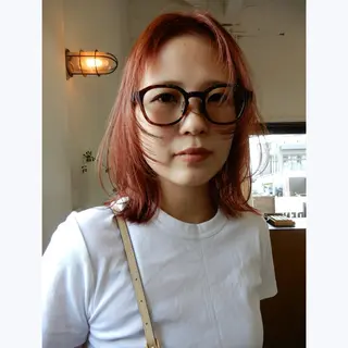 セミロング カラー おざき ともかのヘアスタイル