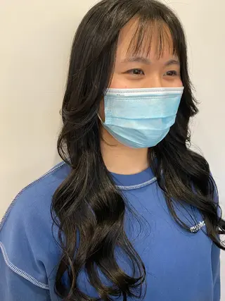 ロング 小畑 杏実のヘアスタイル