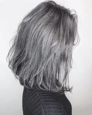 ミディアム みつゆ 表参道/原宿のヘアスタイル