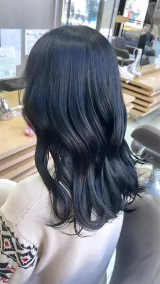 ロング カラー ヘアアレンジ メンズ マツエク・マツパ アイブロウ 韓国レイヤー/センタ ーパート/坂本翔のヘアスタイル