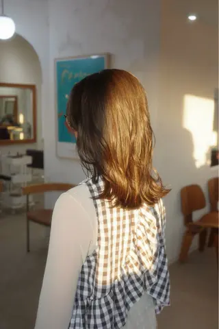 ロング モトムラ アミのヘアスタイル