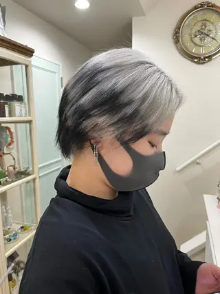 ショート カラー MOE🐈‍⬛🎀 エクステ/ワンホンのヘアスタイル