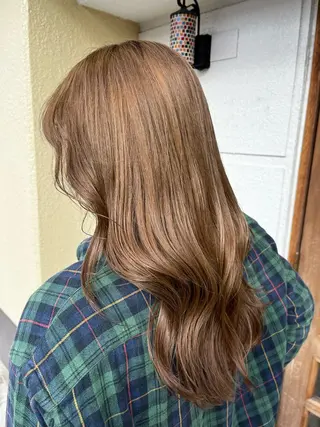 ロング ☺︎宮田 麻衣☺︎のヘアスタイル