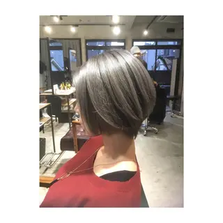 ショート カラー アオガミ （前髪顔周りカット）のヘアスタイル