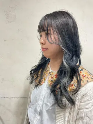 ロング カラー 高橋 りかのヘアスタイル