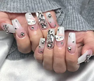 ネイル LR.ONE ヨウのネイルデザイン