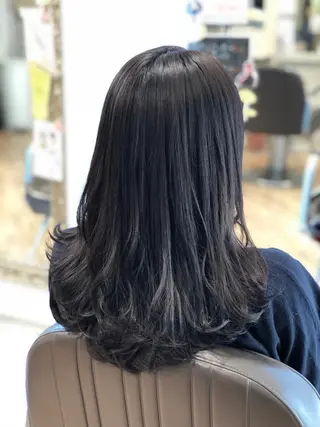 セミロング カラー 五十嵐ゆり 美髪カラー　武蔵小杉のヘアスタイル