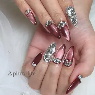 ネイル Aphrodite パラジェル認定サロンのネイルデザイン
