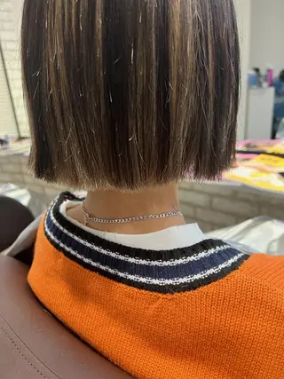セミロング カラー SOLA .のヘアスタイル