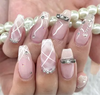 ネイル ChouChou NAIL SALON所属・サキ ChouChouのネイルデザイン