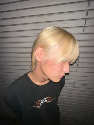 ショート ハコ（HACO)所属・豊嶋 暉直のヘアスタイル