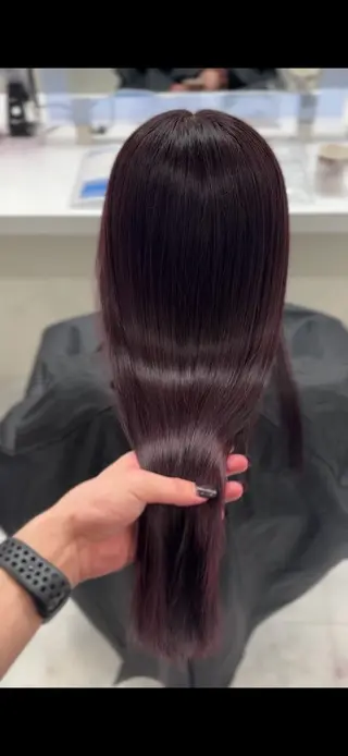 カラー 透けるやわらか艶髪♡ ナチュラルストレートのヘアスタイル