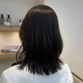 ミディアム 井木 絢香 ✂️ ミディアムカットのヘアスタイル