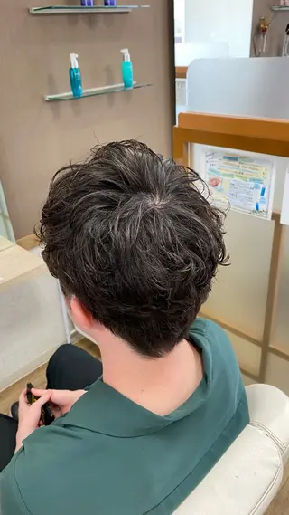 パーマ メンズ 伊藤 直也のヘアスタイル