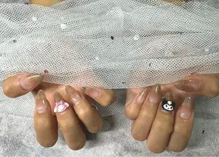 ネイル SalonPartage所属・Ruby りさのネイルデザイン