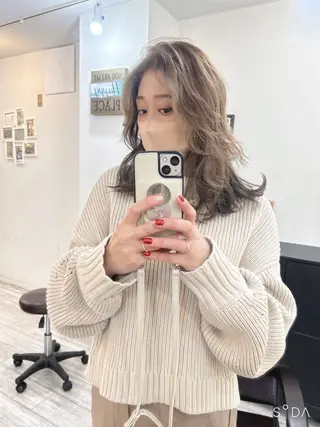ミディアム カラー Dear所属・Dear 秋田有美のヘアスタイル