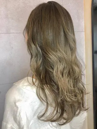 ロング カラー さかい なつみのヘアスタイル