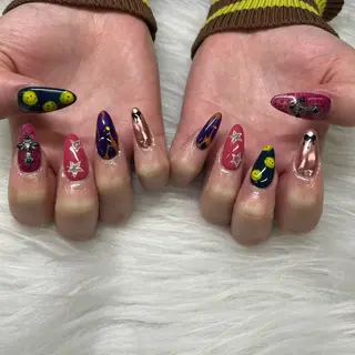 ネイル PEEKABOO京橋 EYE&NAILのマツエク・マツパデザイン