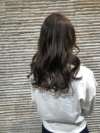 セミロング カラー ヘアアレンジ 嶋田 ゆきのヘアスタイル