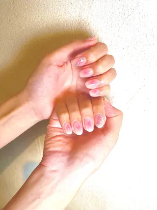 ネイル Salon&School Nail du Marche所属・阿部 美香のネイルデザイン