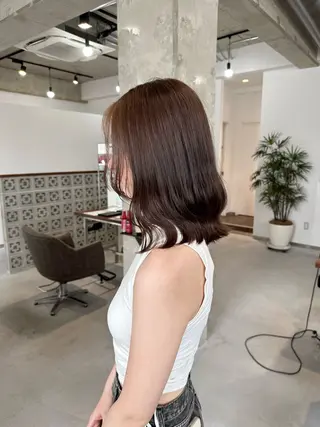 ミディアム カラー カイリ /レイヤーカットのヘアスタイル