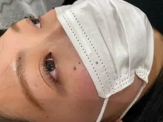 マツエク・マツパ PROGRESS‣‣ 福澤 可音🐯🐝のヘアスタイル