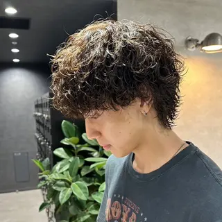 ショート パーマ ヘアアレンジ メンズ 川合 智之のヘアスタイル