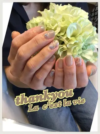ネイル nailsalon ラセラヴィのネイルデザイン