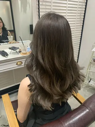 ロング LITTLE _KATOのヘアスタイル