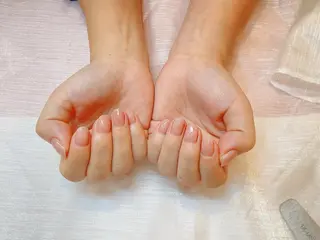 ネイル LEDアイラッシュ ∩_∩アオイのマツエク・マツパデザイン