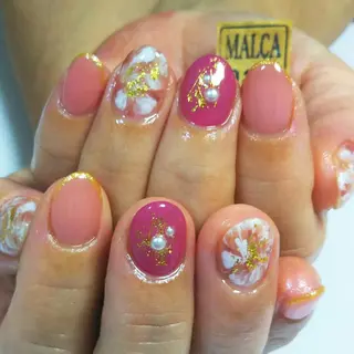 ネイル MALCAnail(マルカネイル)所属・荒木 莉奈のネイルデザイン