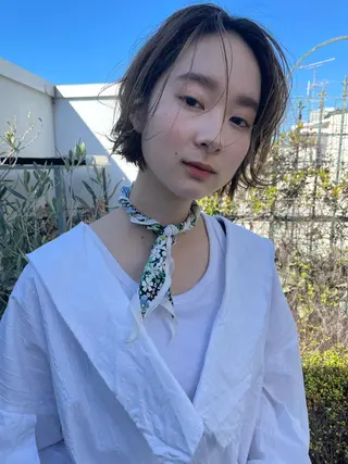 ミディアム カラー パーマ ヘアアレンジ メンズ キッズ ネイル マツエク・マツパ モリモト サナのヘアスタイル