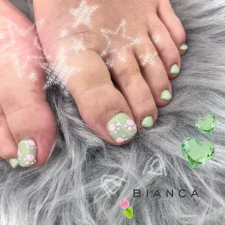 ネイル Bianca 横関 野々香.｡.:*☆のネイルデザイン