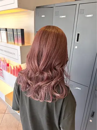 ロング カラー 🌟カラーモデル 大募集🌟小関亜美のヘアスタイル
