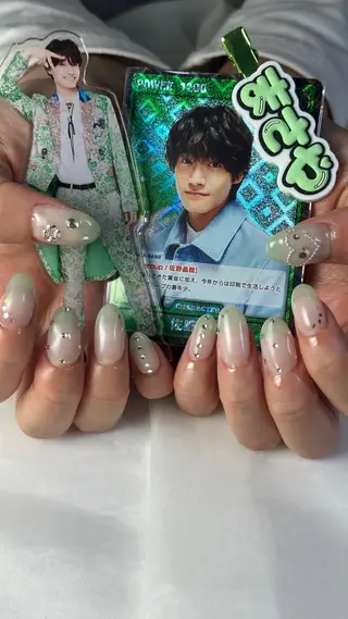 ネイル うにゃねいる🌷 Mayaのネイルデザイン